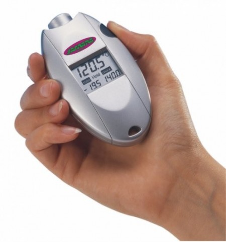 Termometro a raggi infrarossi